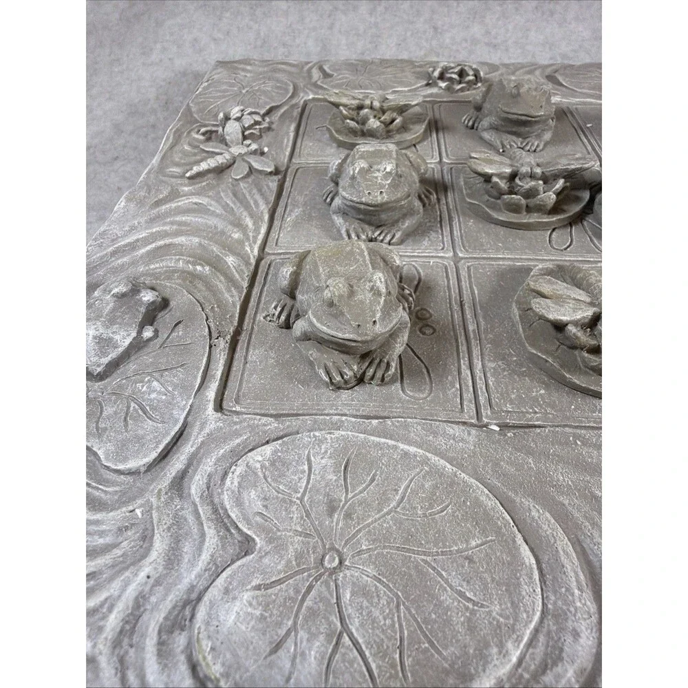 Vintage Frog Dragonfly Tic Tac Toe Resin Game Board Set 12